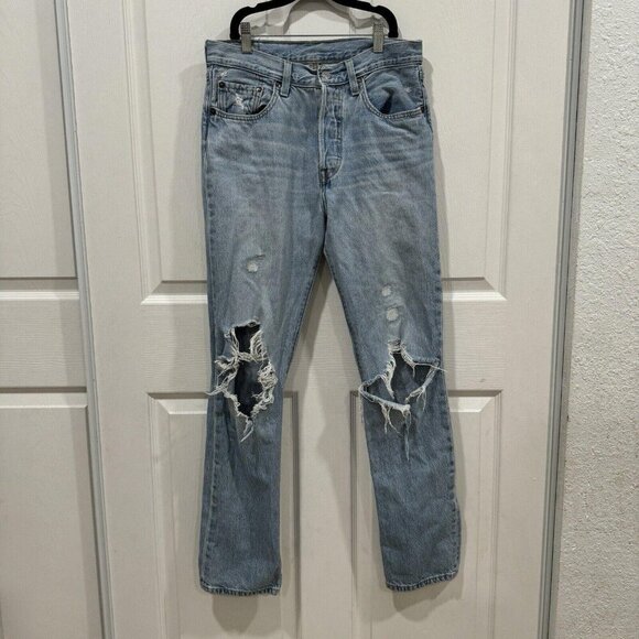 Women’s Levi’s Denim Jeans 28x28 Distressed Pants Big E - Picture 2 of 10